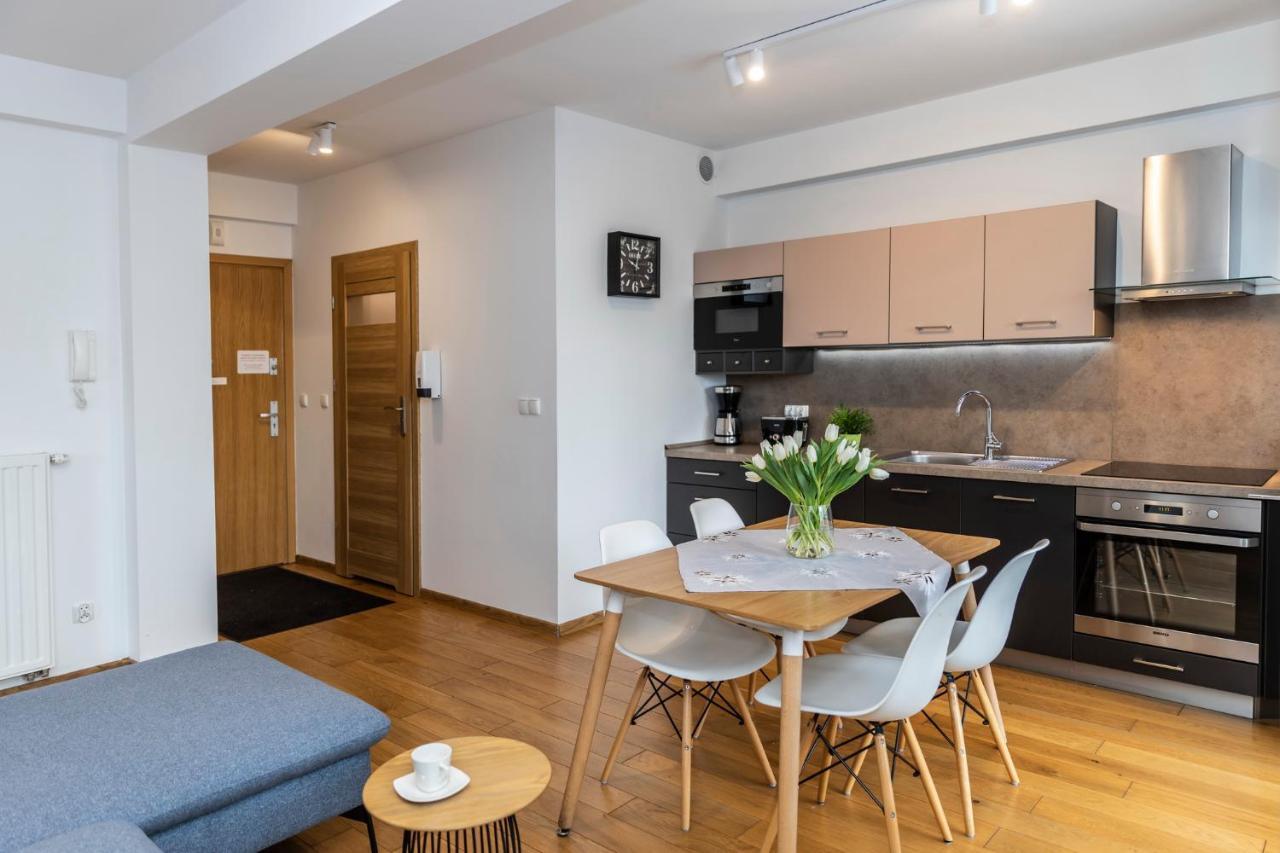 Udanypobyt Apartamenty Tuwima Zakopane Luaran gambar