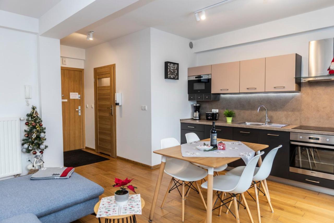 Udanypobyt Apartamenty Tuwima Zakopane Luaran gambar